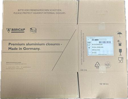 Preview: Umzugskarton Max 575x375x370mm gebraucht Preview: Umzugskarton Max 575x375x370mm gebraucht flache Ansicht vorne